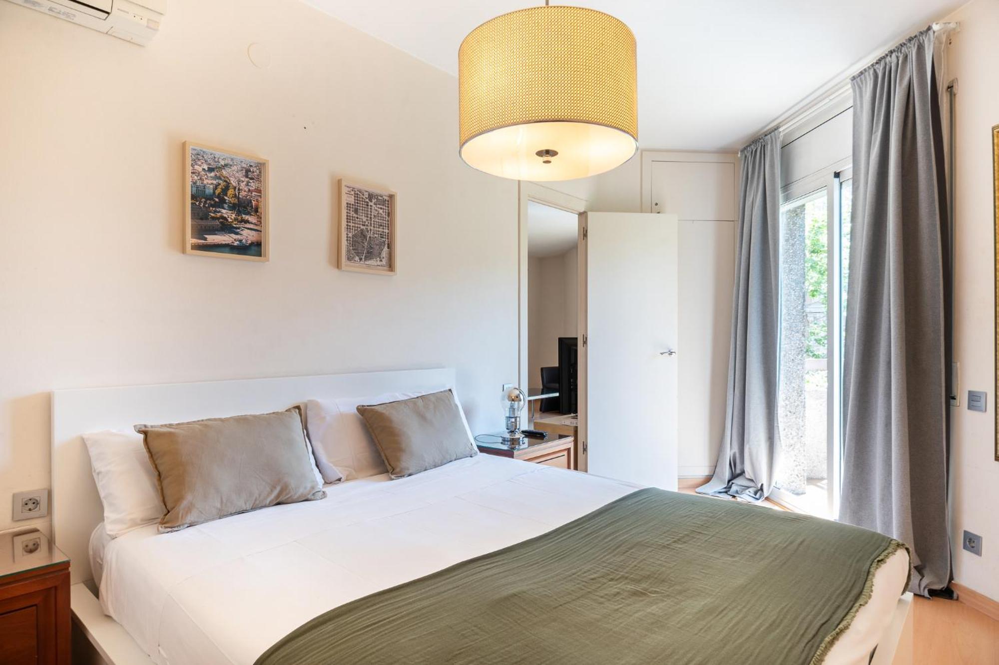 Apartmán R&B Muntaner Barcelona Exteriér fotografie